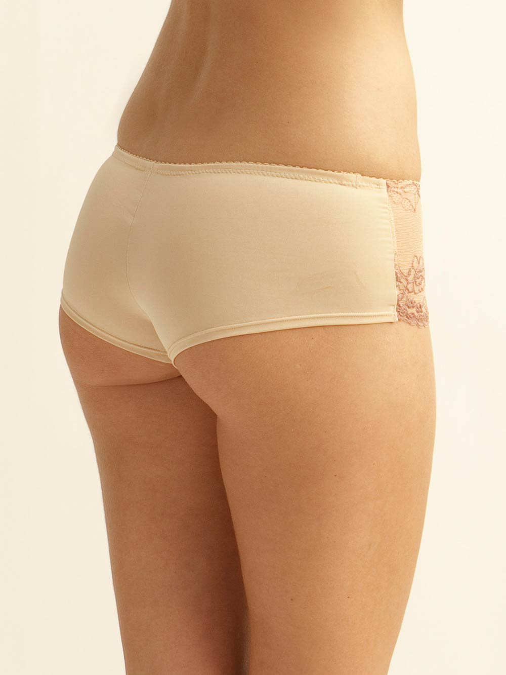 Yvonne Full Coverage Lace Detailing Nude Boyshort color_Nude/Mocha